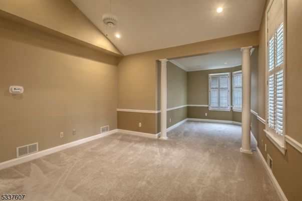 Empty room, Interior, Pendant Lights, Recessed Lighting