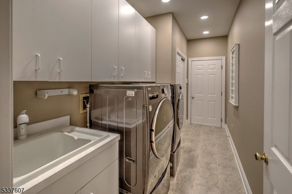 Interior, Recessed Lighting, Washer