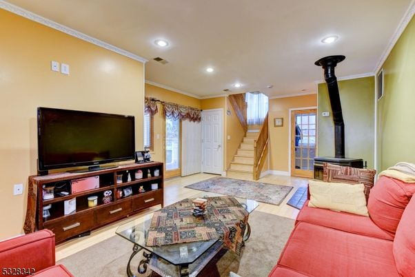 Interior, Living room, Recessed Lighting, Wood Texture Flooring