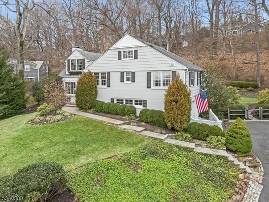 Backyard, Exterior, Facade, Farmhouse