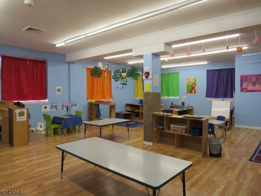 Game Room, Interior, Wood Texture Flooring