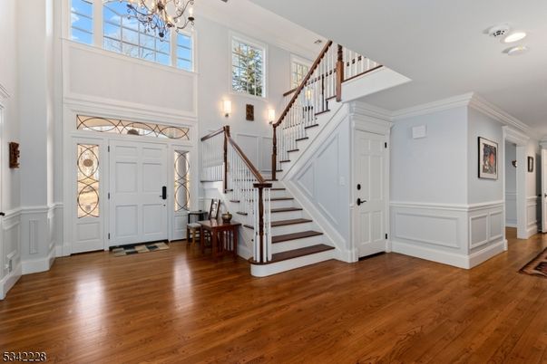 Chandelier, Interior, Wood Texture Flooring