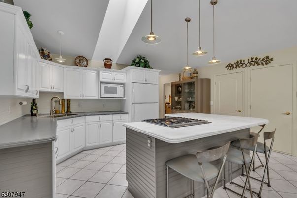 Interior, Kitchen, Pendant Lights