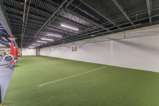 Fitness Equipment, Interior, Recessed Lighting, Stone Walls
