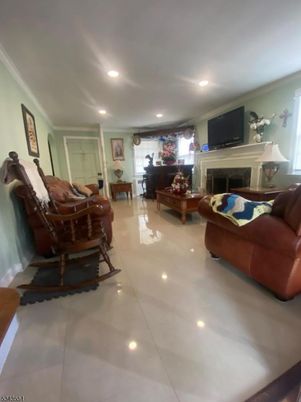Fireplace, Interior, Living room, Recessed Lighting