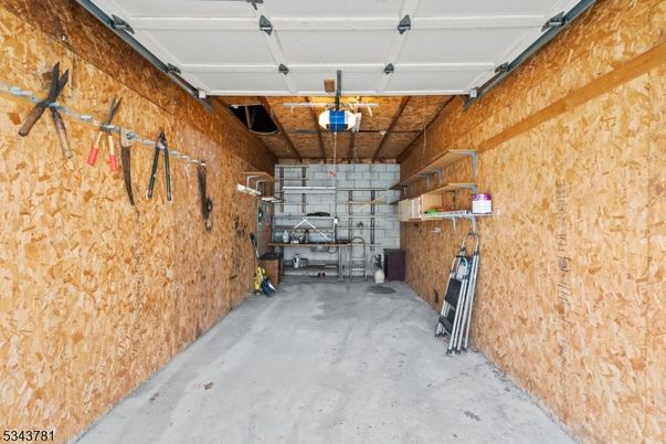 Garage, Interior