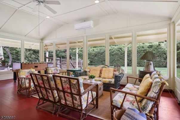 Interior, Living room, Recessed Lighting, Sun Room, Wood Texture Flooring