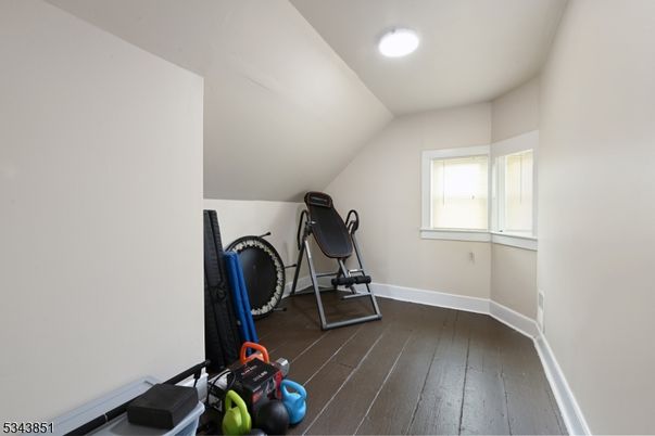 Fitness Equipment, Interior, Recessed Lighting, Wood Texture Flooring