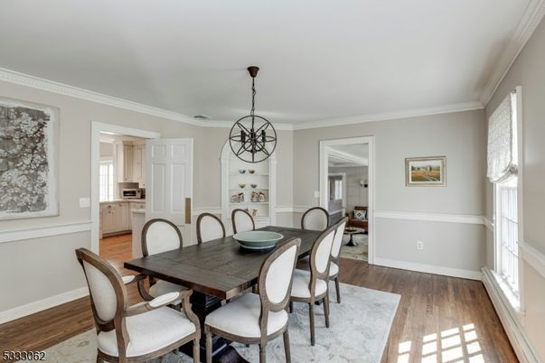 Chandelier, Dining room, Interior, Kitchen, Wood Texture Flooring