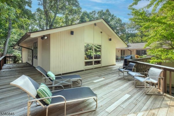Exterior, Wood Texture Flooring