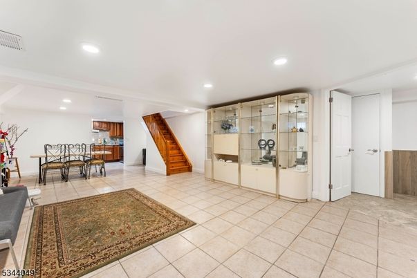 Dining room, Interior, Recessed Lighting