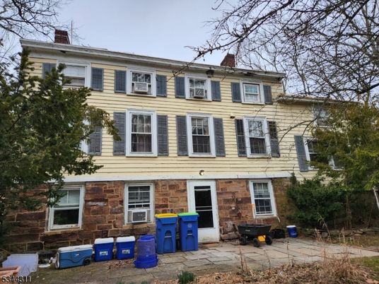 Exterior, Facade, Brick Facade, Georgian