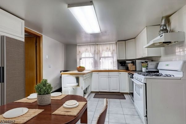 Dining room, Interior, Kitchen