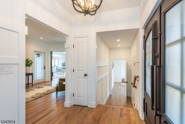 Chandelier, Interior, Recessed Lighting, Wood Texture Flooring
