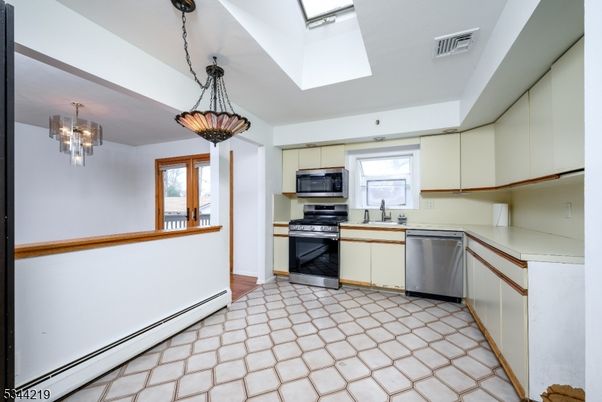 Interior, Kitchen, Pendant Lights, Stainless Steel Appliances