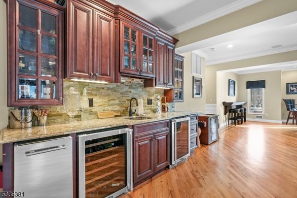 Dining room, Interior, Kitchen, Recessed Lighting, Stainless Steel Appliances, Wood Texture Flooring