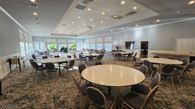 Dining room, Interior, Recessed Lighting