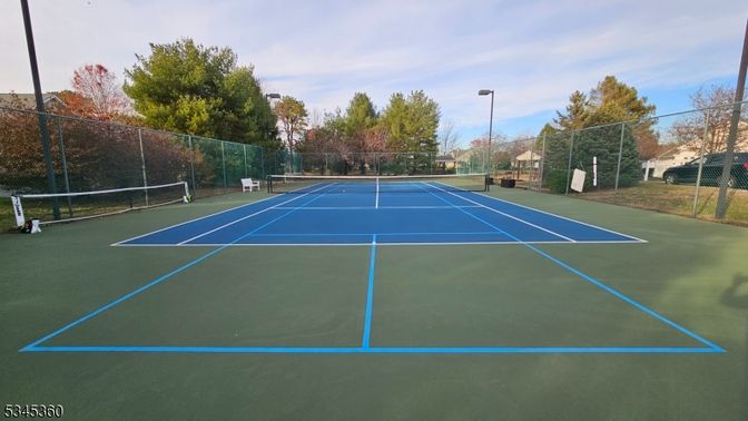 Exterior, Tennis Courts