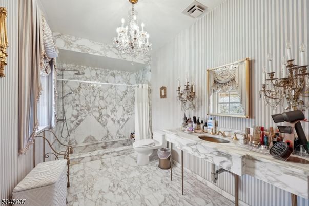 Bathroom, Chandelier, Interior, Marble, Marble Walls