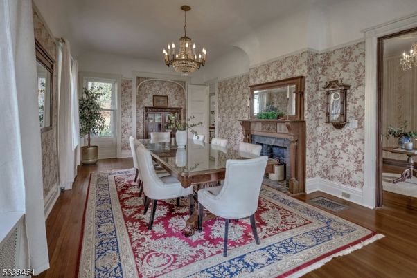 Chandelier, Dining room, Fireplace, Interior, Wood Texture Flooring