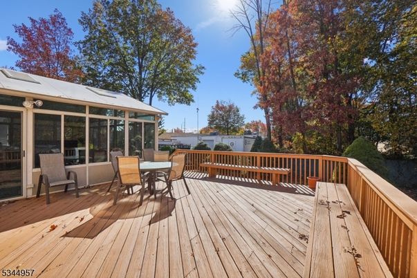 Exterior, Wood Texture Flooring