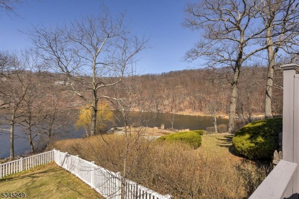 Exterior, Water