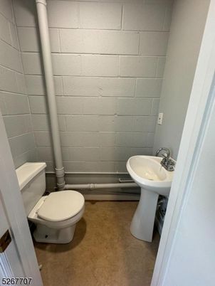 Bathroom, Interior, Stone Walls