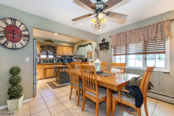 Dining room, Interior, Kitchen, Recessed Lighting