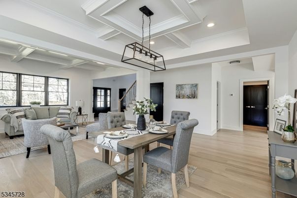 Dining room, Interior, Living room, Pendant Lights, Recessed Lighting, Wood Texture Flooring