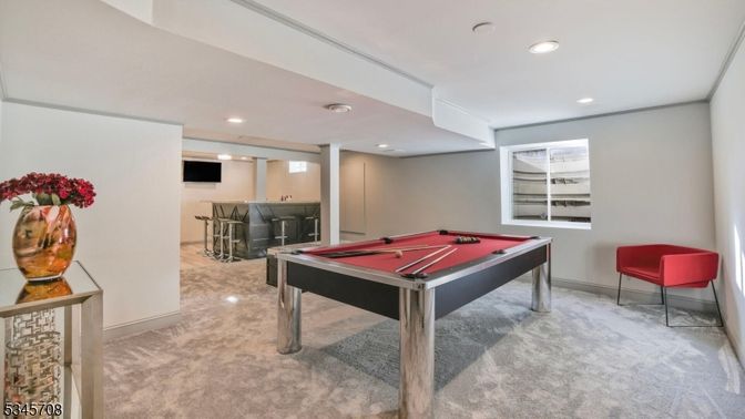 Billiard Table, Game Room, Interior, Recessed Lighting