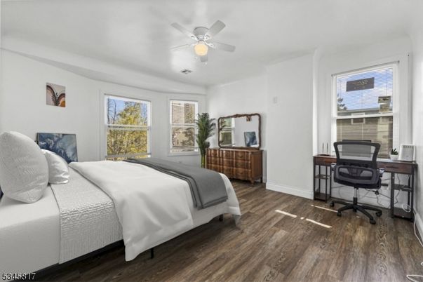 Bedroom, Home Office, Interior, Wood Texture Flooring