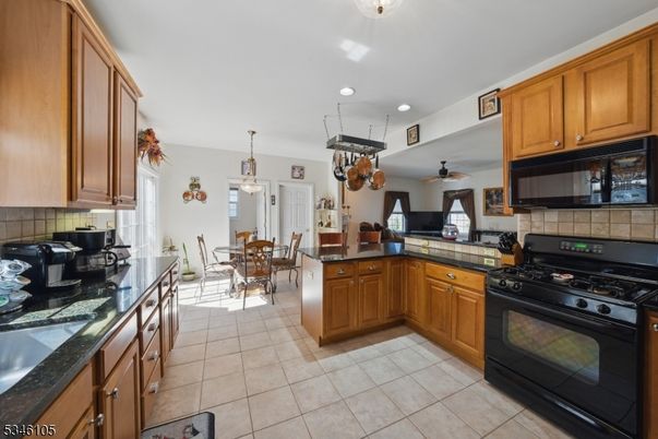 Dining room, Interior, Kitchen, Pendant Lights, Recessed Lighting