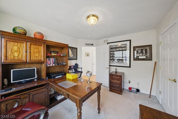 Home Office, Interior