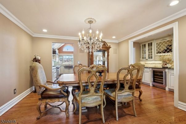 Chandelier, Dining room, Interior, Recessed Lighting, Wood Texture Flooring