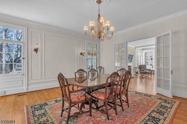 Chandelier, Dining room, Interior, Wood Texture Flooring