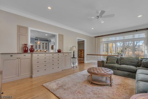 Interior, Living room, Pendant Lights, Recessed Lighting, Wood Texture Flooring