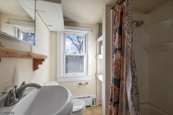 Bathroom, Free Standing Baths, Interior