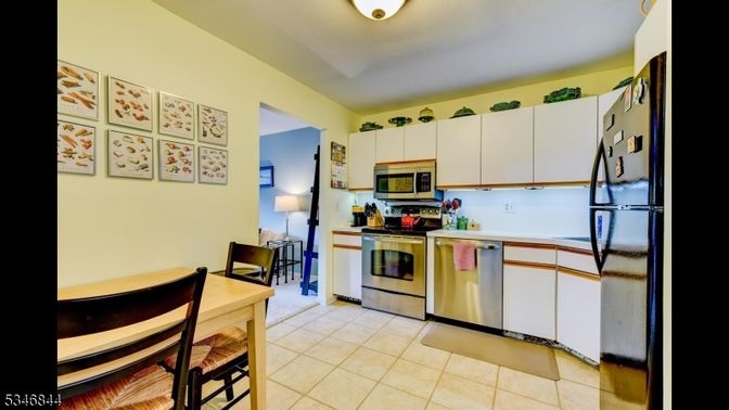 Dining room, Interior, Kitchen, Stainless Steel Appliances