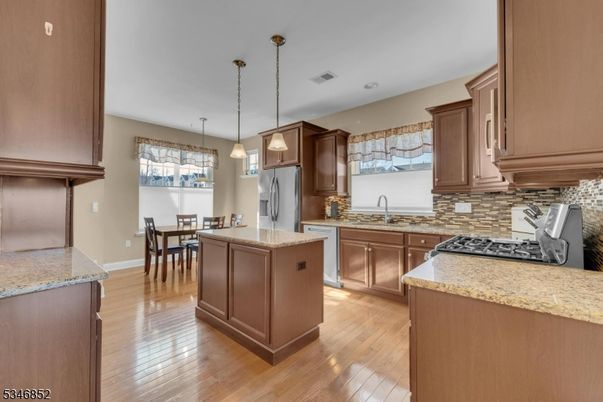 Dining room, Interior, Kitchen, Pendant Lights, Wood Texture Flooring