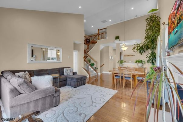 Dining room, Interior, Living room, Pendant Lights, Recessed Lighting, Wood Texture Flooring
