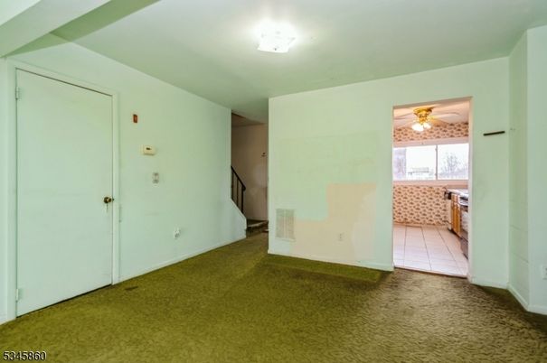Bathroom, Empty room, Interior