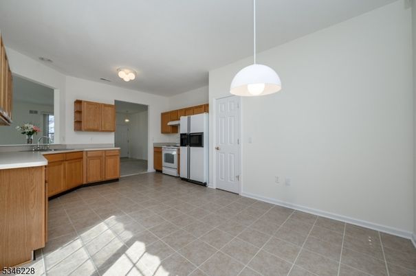 Interior, Kitchen, Pendant Lights, Stainless Steel Appliances
