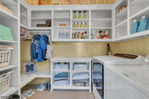 Interior, Washer