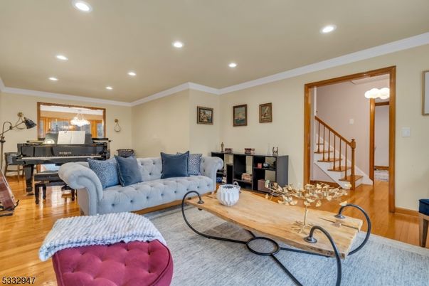 Interior, Living room, Piano, Recessed Lighting, Wood Texture Flooring
