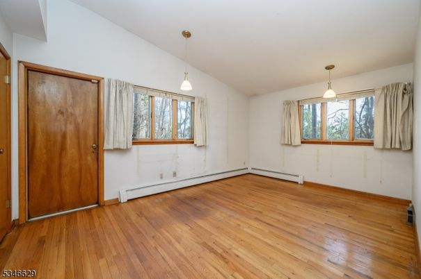 Empty room, Interior, Pendant Lights, Wood Texture Flooring