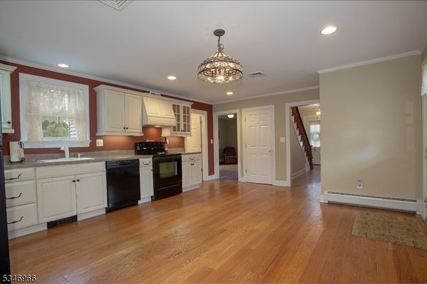 Interior, Kitchen, Pendant Lights, Recessed Lighting, Wood Texture Flooring