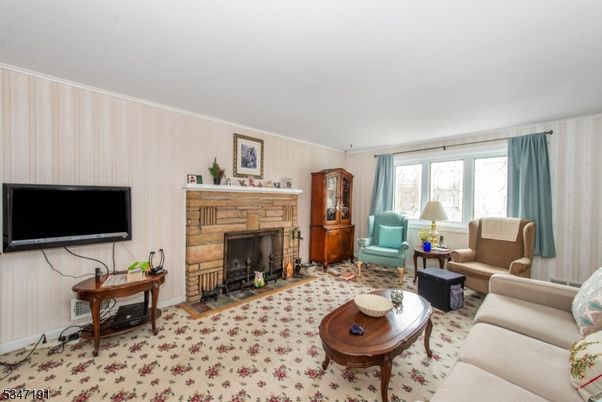 Fireplace, Interior, Living room