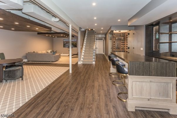 Interior, Recessed Lighting, Wood Texture Flooring