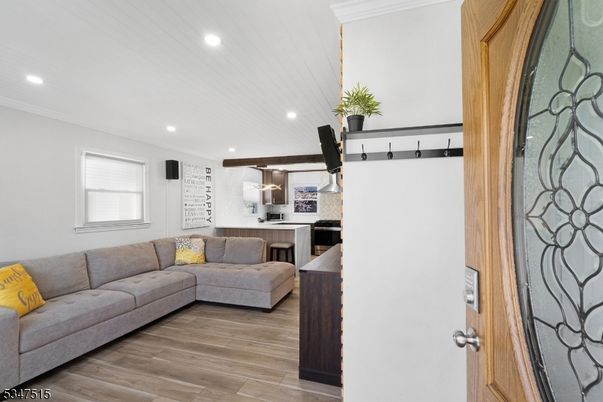 Interior, Kitchen, Living room, Recessed Lighting, Wood Texture Flooring
