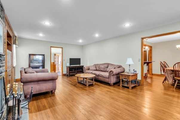 Dining room, Interior, Living room, Recessed Lighting, Wood Texture Flooring
